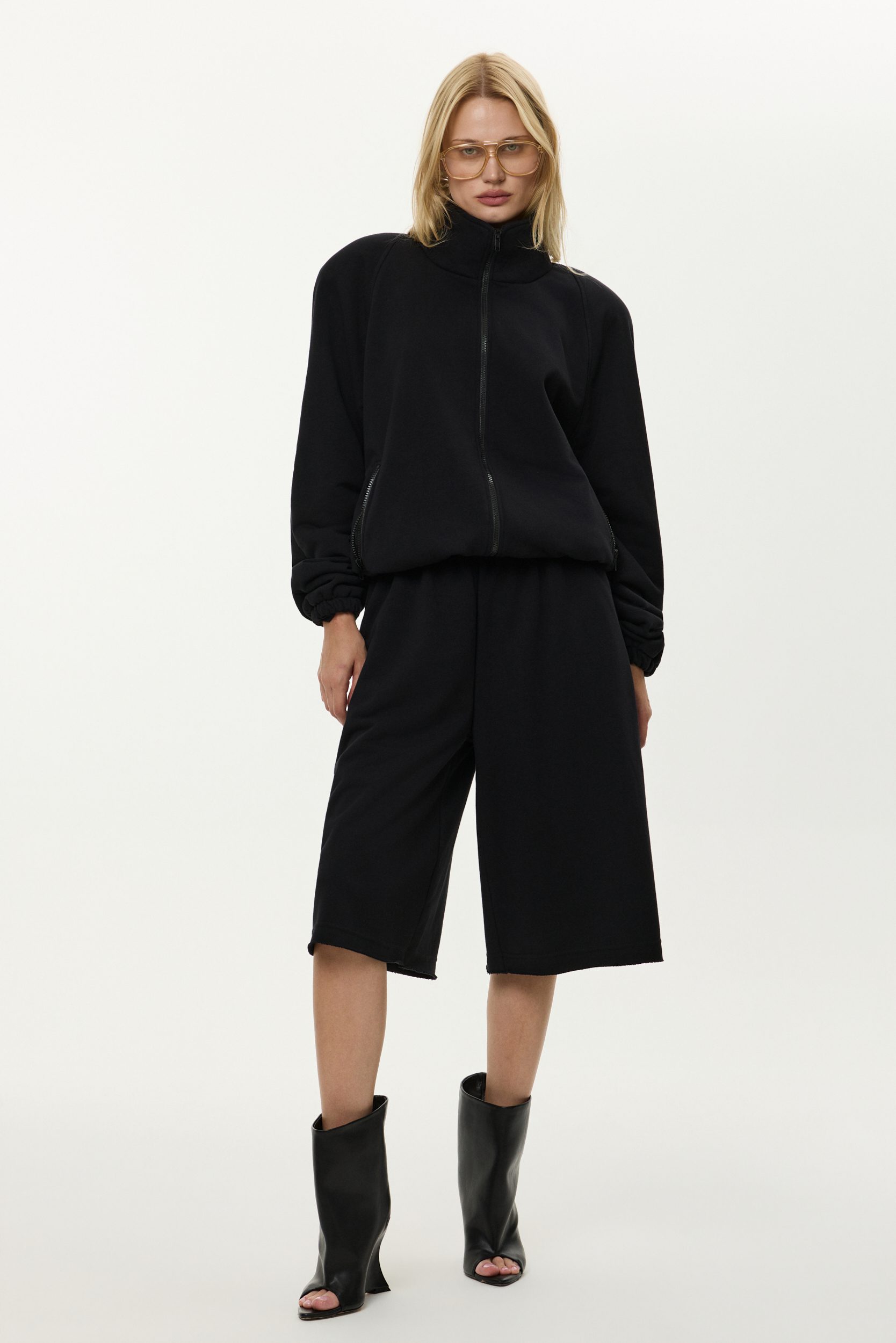 CZARNA BLUZA FRAME